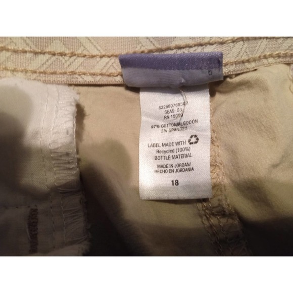 Women's Capri Pants Size 18 Regular Fit Cotton Blend (AD17) - Picture 2 of 4